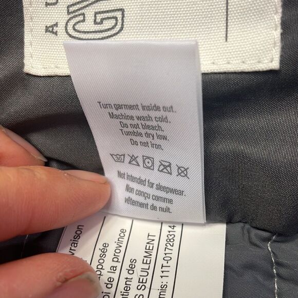 Gymboree Baby Metalic Silver puffy vest - Picture 11 of 11